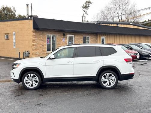 2021 Volkswagen Atlas V6 SE w/Technology 4MOTION