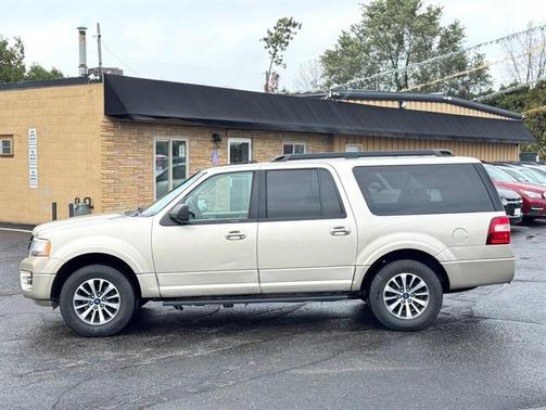 2017 Ford Expedition EL XLT