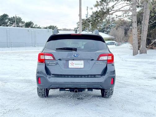 2018 Subaru Outback 2.5i Premium