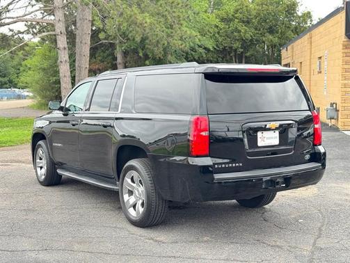 Black 2020 Chevrolet Suburban LT