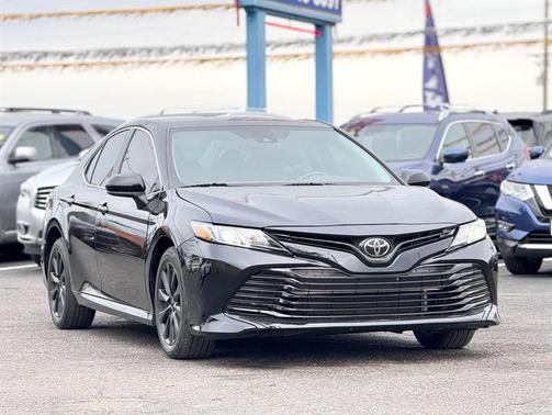 2020 Toyota Camry LE