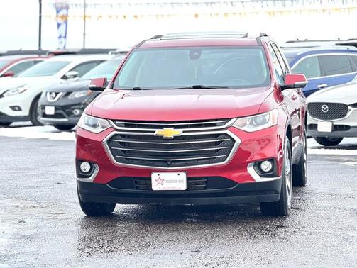2020 Chevrolet Traverse LT Leather