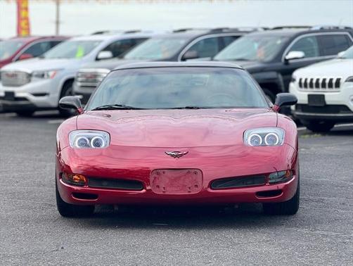 2004 Chevrolet Corvette Base