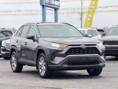 2019 Toyota RAV4 XLE Premium