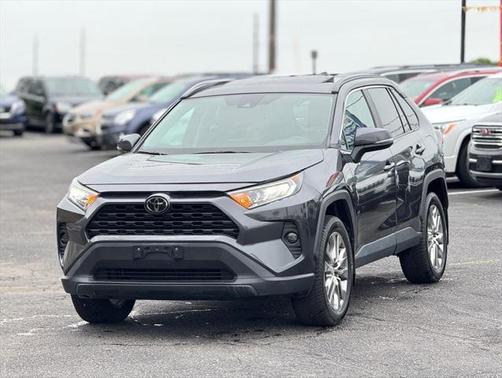 2019 Toyota RAV4 XLE Premium