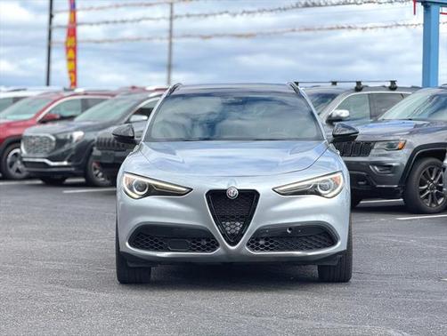 2019 Alfa Romeo Stelvio Ti Sport