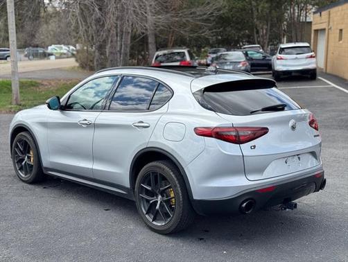 2019 Alfa Romeo Stelvio Ti Sport