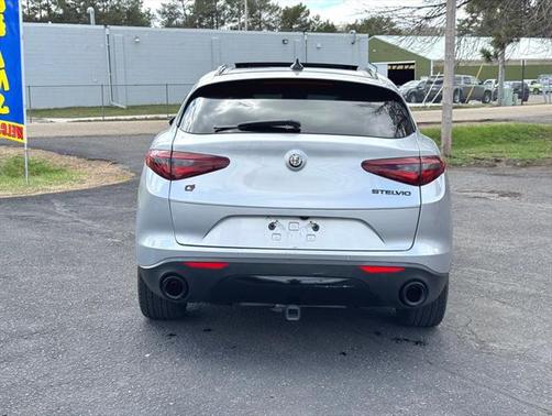 2019 Alfa Romeo Stelvio Ti Sport