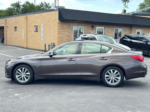 2014 INFINITI Q50 Premium