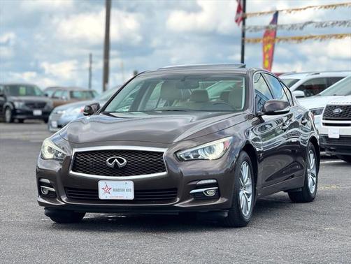 2014 INFINITI Q50 Premium
