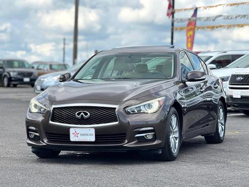2014 INFINITI Q50 Premium