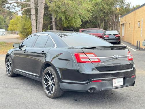 2015 Ford Taurus SHO