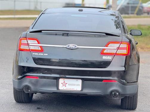 2015 Ford Taurus SHO