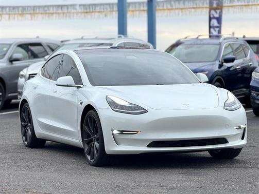2020 Tesla Model 3 Performance
