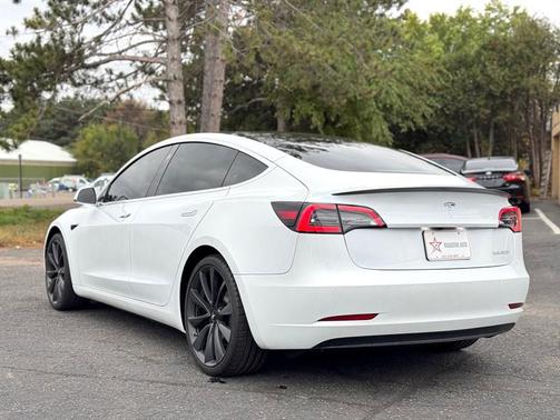 2020 Tesla Model 3 Performance