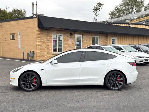 2020 Tesla Model 3 Performance