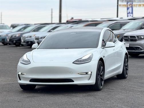 2020 Tesla Model 3 Performance