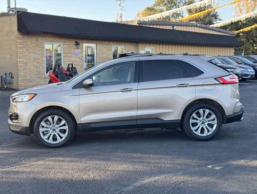2021 Ford Edge Titanium