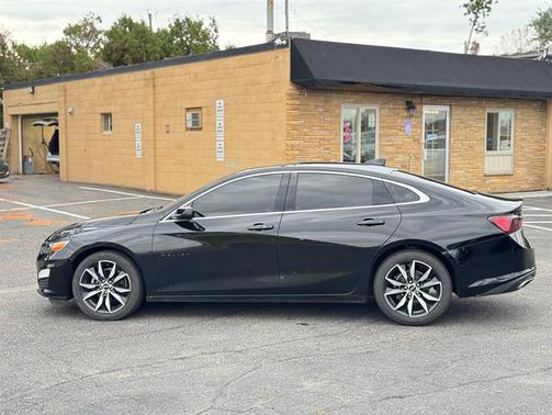 2020 Chevrolet Malibu FWD RS