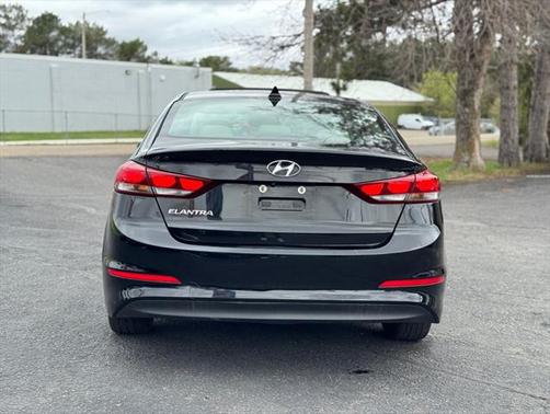 2017 Hyundai ELANTRA Value Edition