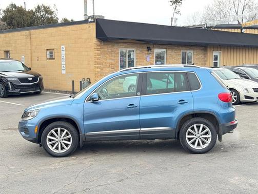 2017 Volkswagen Tiguan 2.0T Wolfsburg Edition