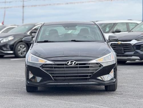 2020 Hyundai ELANTRA Limited