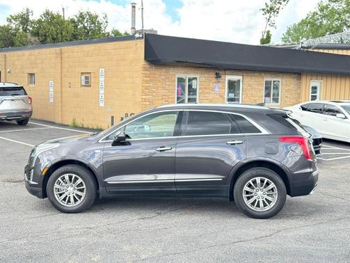 Dark Granite Metallic 2017 Cadillac XT5 Luxury