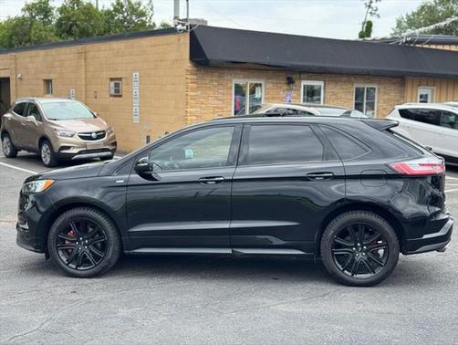 2020 Ford Edge ST