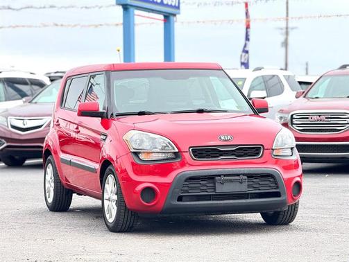 2013 Kia Soul Base
