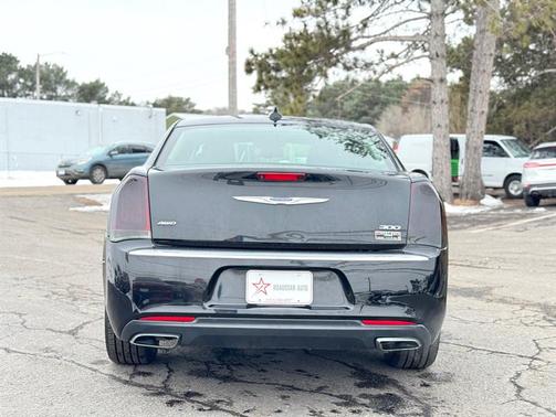 2018 Chrysler 300 Limited