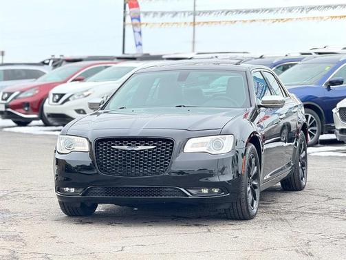 2018 Chrysler 300 Limited