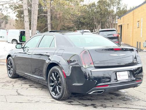 2018 Chrysler 300 Limited