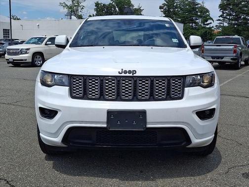 2021 Jeep Grand Cherokee Laredo