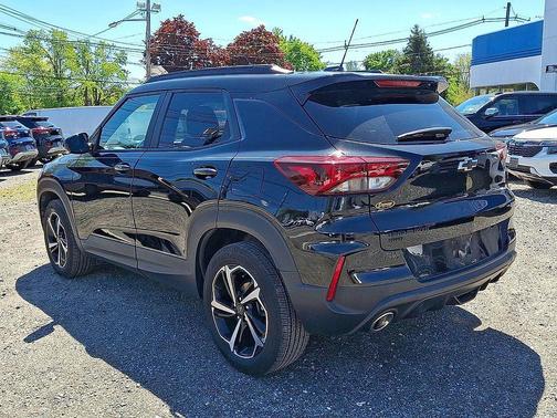 Mosaic Black Metallic 2023 Chevrolet Trailblazer RS