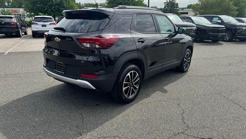 Mosaic Black Metallic 2024 Chevrolet Trailblazer LT