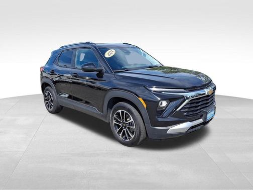 Mosaic Black Metallic 2024 Chevrolet Trailblazer LT