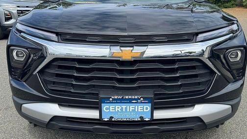 Mosaic Black Metallic 2024 Chevrolet Trailblazer LT