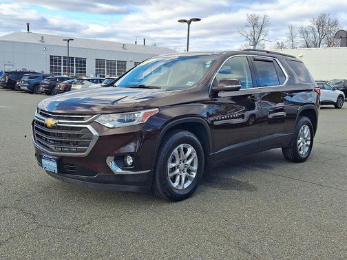 2021 Chevrolet Traverse LT Cloth