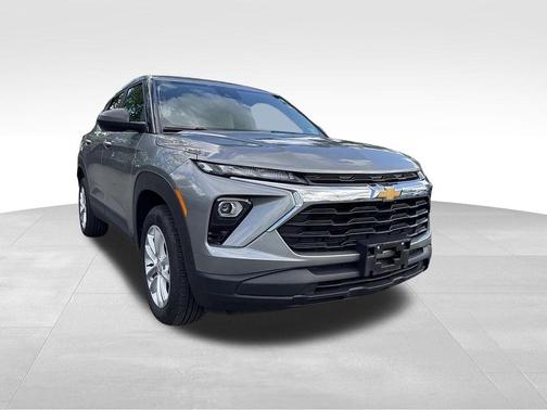Sterling Gray Metallic 2024 Chevrolet Trailblazer LS