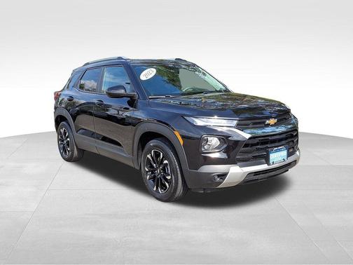 Mosaic Black Metallic 2023 Chevrolet Trailblazer LT