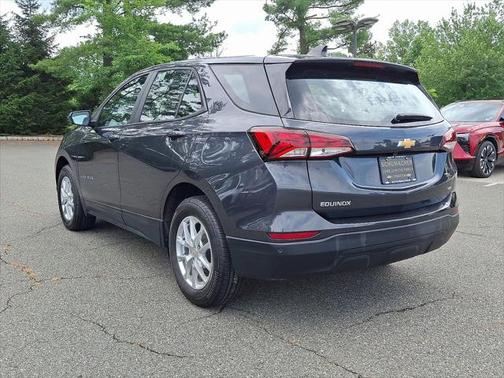 2022 Chevrolet Equinox LS