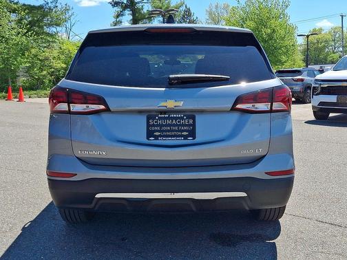 Sterling Gray Metallic 2023 Chevrolet Equinox 1LT