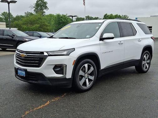 2022 Chevrolet Traverse LT Leather
