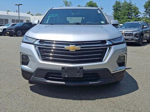 2022 Chevrolet Traverse LT Leather