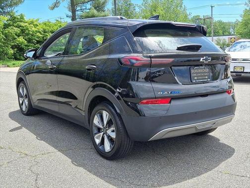 2023 Chevrolet Bolt EUV FWD LT