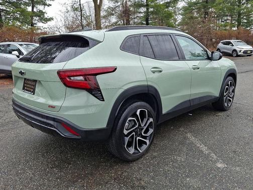Cacti Green 2024 Chevrolet Trax FWD 2RS