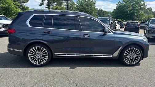 Arctic Gray Metallic 2020 BMW X7 xDrive40i