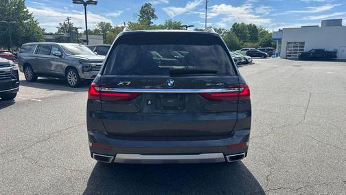 Arctic Gray Metallic 2020 BMW X7 xDrive40i
