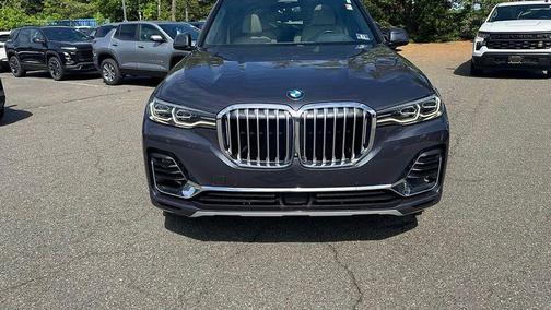 Arctic Gray Metallic 2020 BMW X7 xDrive40i