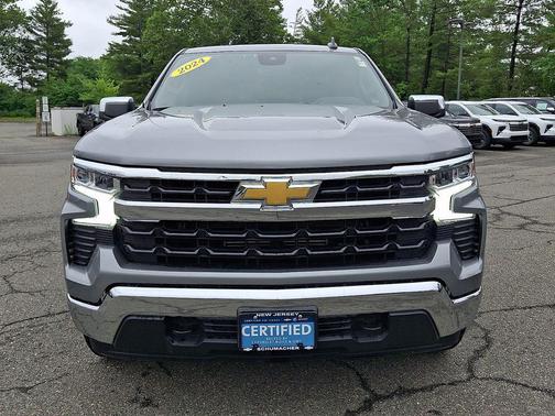 Sterling Gray Metallic 2024 Chevrolet Silverado 1500 LT